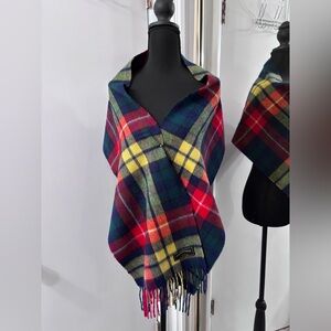 Vibrant Scottish-made 100% wool scarf, vintage plaid design